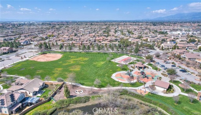 7376 Reserve Place, Rancho Cucamonga CA: https://media.crmls.org/medias/9f406aeb-ee2e-4b34-aeb2-b0a03405b813.jpg