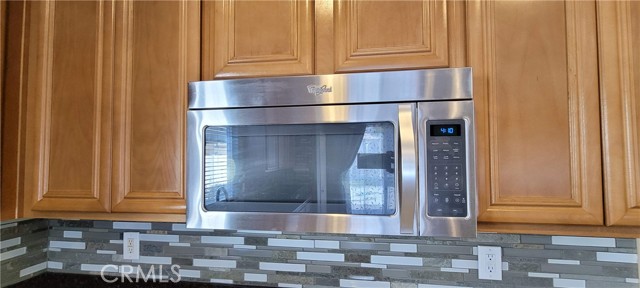 Detail Gallery Image 17 of 75 For 6365 Caxton St, Corona,  CA 91752 - 4 Beds | 3 Baths