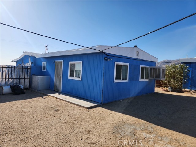 Detail Gallery Image 6 of 41 For 6328 Cactus Jack Ave, Twentynine Palms,  CA 92277 - 2 Beds | 1 Baths