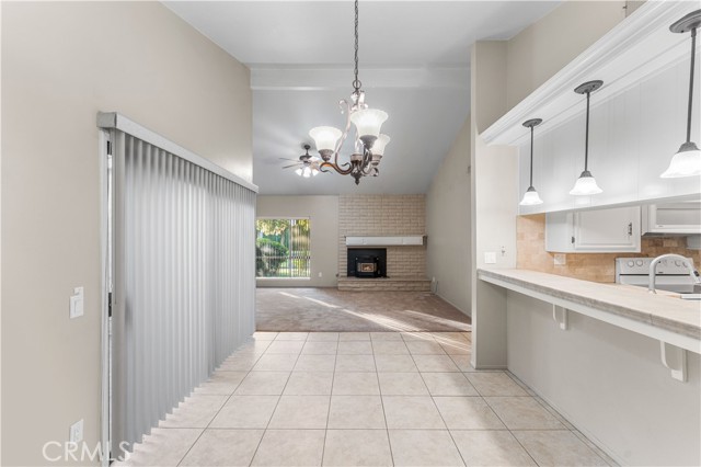 Detail Gallery Image 23 of 55 For 44125 Planet Cir, Lancaster,  CA 93536 - 2 Beds | 2 Baths