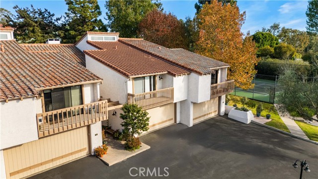 12 Seaview Drive, Rolling Hills Estates, California 90274, 3 Bedrooms Bedrooms, ,2 BathroomsBathrooms,Residential,For Sale,Seaview,TR24235437