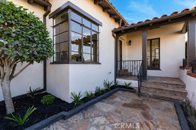 Detail Gallery Image 3 of 35 For 4251 Angeles Vista Bld, View Park,  CA 90008 - 3 Beds | 2 Baths
