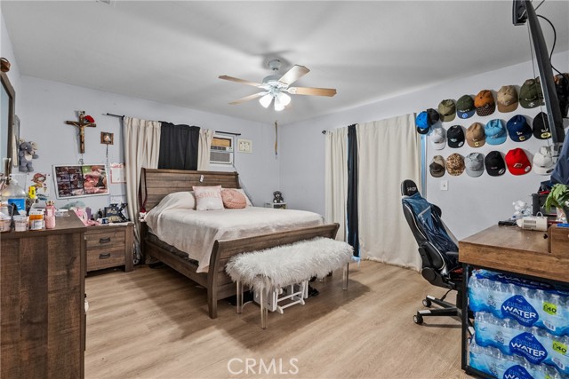 Detail Gallery Image 28 of 43 For 2001 N Salinas Ave, Los Angeles,  CA 90059 - 4 Beds | 2 Baths
