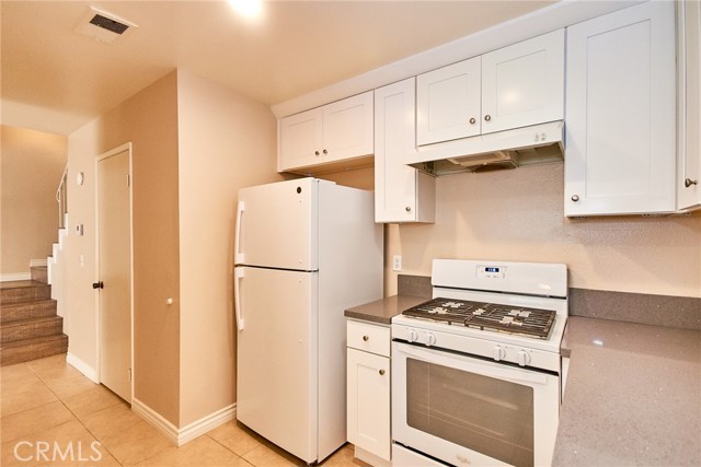 Detail Gallery Image 13 of 26 For 1100 Cleghorn, Diamond Bar,  CA 91765 - 2 Beds | 2 Baths