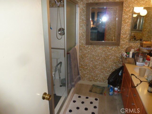 15411 Runnymede Street, Van Nuys CA: https://media.crmls.org/medias/9f46628b-cc61-4504-ba35-266fe760bd96.jpg