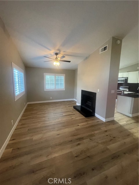 29631 Canwood Street, Agoura Hills CA: https://media.crmls.org/medias/9f4673f2-57ed-4c7e-b414-332766dc3a8f.jpg