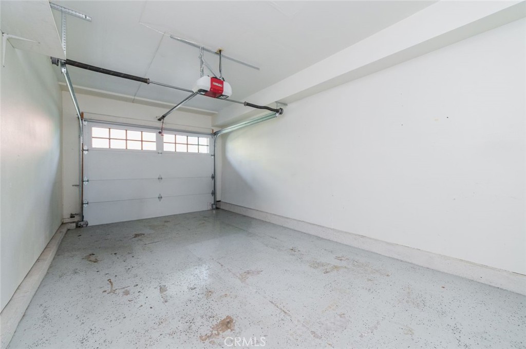 MLS #OC25276535 image #23