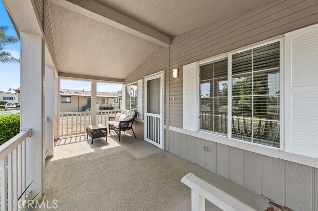 15111 Pipeline Avenue, Chino Hills CA: https://media.crmls.org/medias/9f48b75a-6bdb-4fe2-a28b-594bff014095.jpg