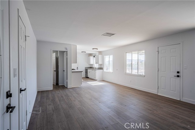 Detail Gallery Image 6 of 16 For 73163 Sun Valley Dr, Twentynine Palms,  CA 92277 - 2 Beds | 1 Baths