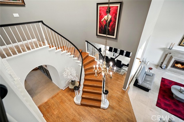 18200 Sandringham Court, Porter Ranch CA: https://media.crmls.org/medias/9f491db5-3bdf-4fcd-8ce1-cdc48aca8f80.jpg
