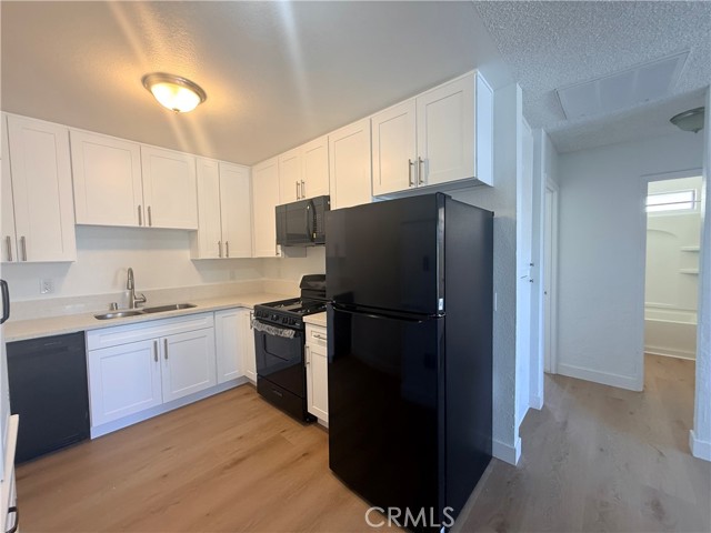 Image 6 of 13 For 526 Greystone  3