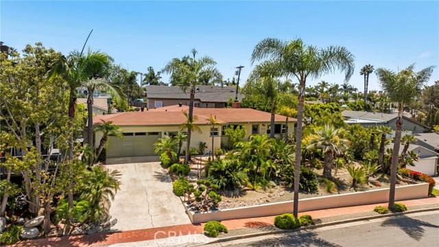 Detail Gallery Image 1 of 46 For 229 W Avenida Cordoba, San Clemente,  CA 92672 - 4 Beds | 2 Baths