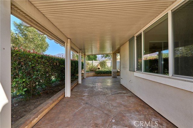 1779 Sarazen, Beaumont CA: https://media.crmls.org/medias/9f4af6b8-b0e8-46fb-b564-2f4f8d633be9.jpg