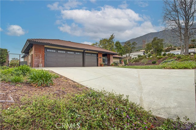 Detail Gallery Image 3 of 60 For 4946 Jadeite Ave, Alta Loma,  CA 91737 - 4 Beds | 2 Baths