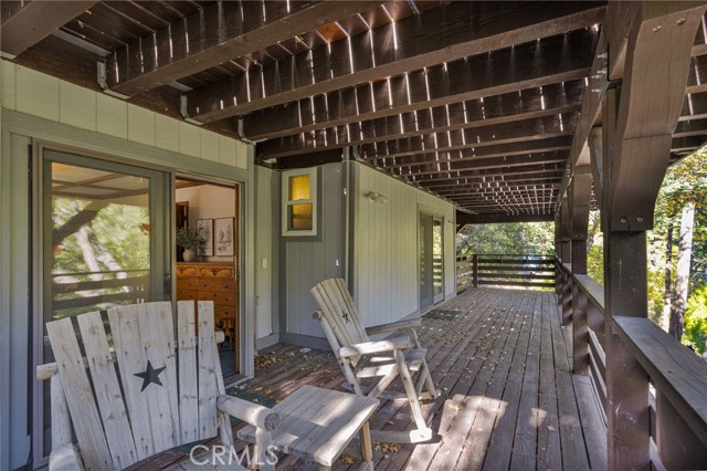 915 Trinity, Lake Arrowhead, CA 92352