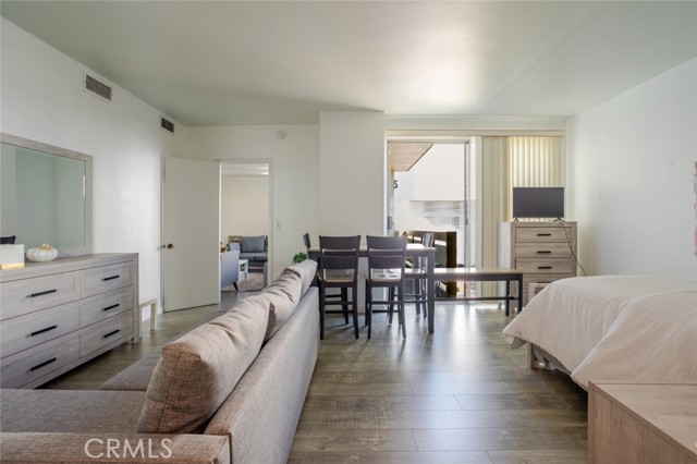 Detail Gallery Image 17 of 29 For 321 S San Vicente Bld #505,  Los Angeles,  CA 90048 - 1 Beds | 2 Baths