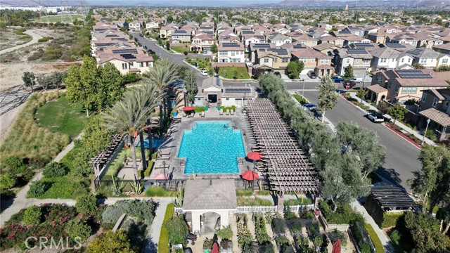 8770 Festival Street, Chino CA: https://media.crmls.org/medias/9f4dbc01-3b7c-455c-889d-8cf5360ee1fa.jpg