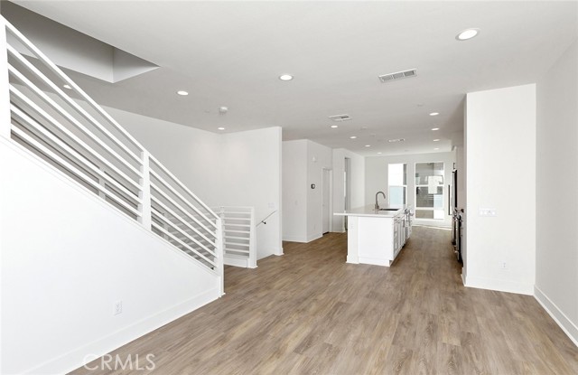 Detail Gallery Image 7 of 25 For 1684 Topanga, Costa Mesa,  CA 92627 - 3 Beds | 2/2 Baths