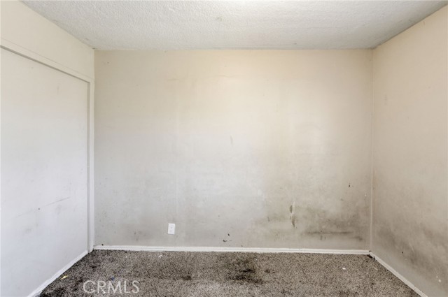 Detail Gallery Image 10 of 31 For 913 Goldenrod, Escondido,  CA 92027 - 3 Beds | 1 Baths