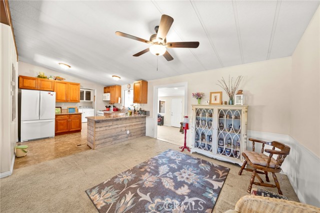 Detail Gallery Image 14 of 51 For 22135 Grove St, Wildomar,  CA 92595 - 4 Beds | 3 Baths