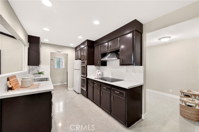 Detail Gallery Image 16 of 58 For 7628 El Caney, Buena Park,  CA 90620 - 4 Beds | 2/1 Baths