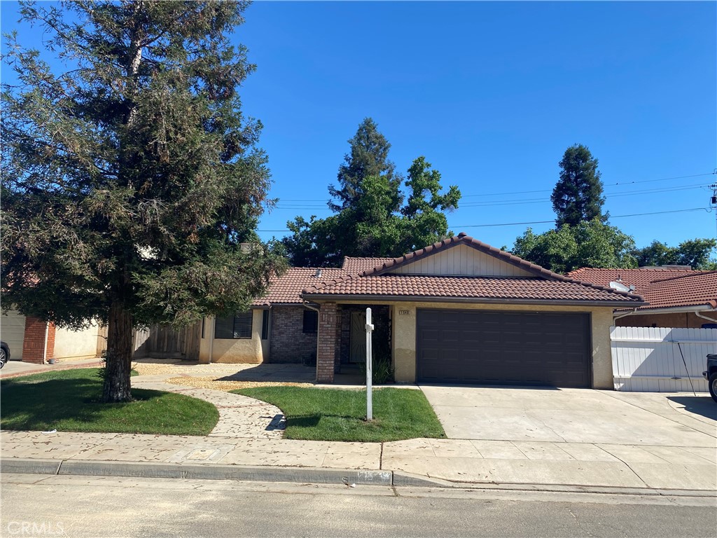 1540 E Serena Avenue, Fresno, CA 93720