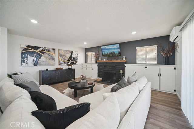 Detail Gallery Image 7 of 63 For 47078 Kings Canyon, Lancaster,  CA 93536 - 3 Beds | 3 Baths