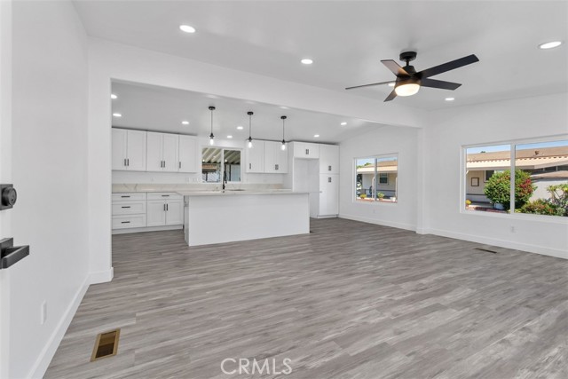 Detail Gallery Image 8 of 24 For 1456 E Philadelphia St Spc 247, Ontario,  CA 91761 - 2 Beds | 2 Baths