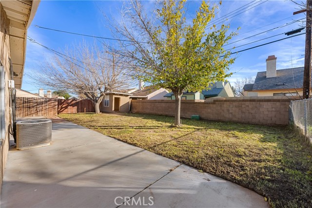 Detail Gallery Image 40 of 40 For 1252 E Avenue R6, Palmdale,  CA 93550 - 3 Beds | 1 Baths