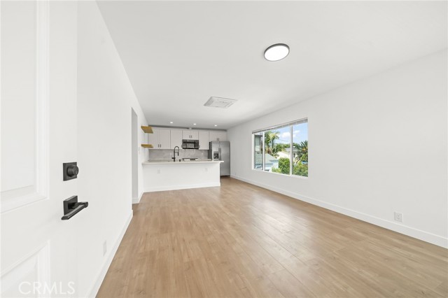 961 W 21st, San Pedro CA: https://media.crmls.org/medias/9f4f83c2-9d0b-4913-93b2-5429e23cf42b.jpg