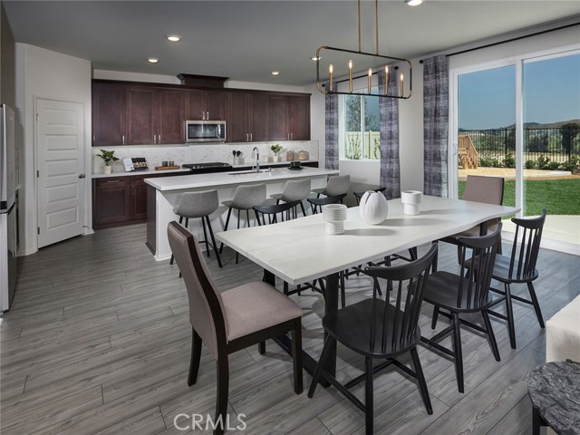 Detail Gallery Image 10 of 12 For 35072 Ouimet Way, Beaumont,  CA 92223 - 5 Beds | 3 Baths