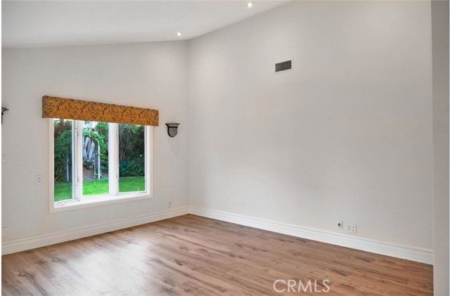1529 Keel Drive, Corona del Mar CA: https://media.crmls.org/medias/9f51c90f-a2b0-4993-877b-104c9a15aa88.jpg