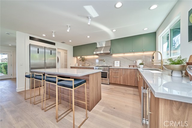 Detail Gallery Image 13 of 74 For 9604 Swinton, North Hills,  CA 91343 - 4 Beds | 3 Baths