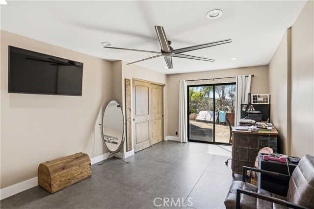 Detail Gallery Image 27 of 69 For 30861 Blackhorse Dr, Canyon Lake,  CA 92587 - 4 Beds | 2/1 Baths