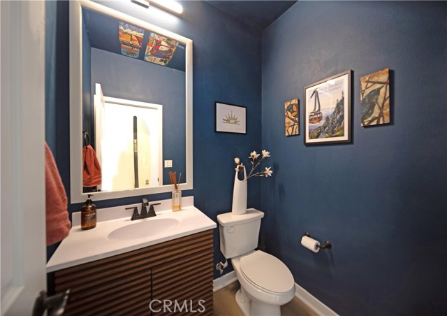 Detail Gallery Image 11 of 52 For 1562 E Thompson Bld, Ventura,  CA 93001 - 3 Beds | 2/1 Baths
