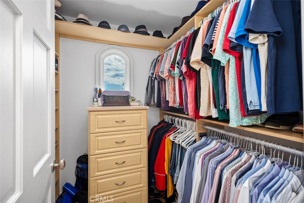 9f52ac64 C8bd 4777 80fa D5facac3582c