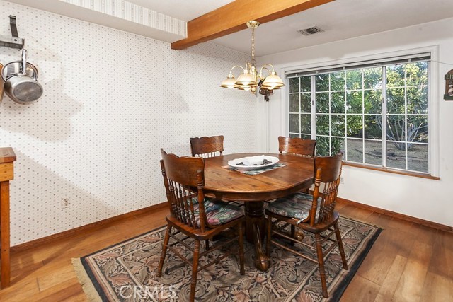 22330 Cantara Street, Canoga Park CA: https://media.crmls.org/medias/9f52e683-9624-4b13-9be9-7c69bbfa0836.jpg
