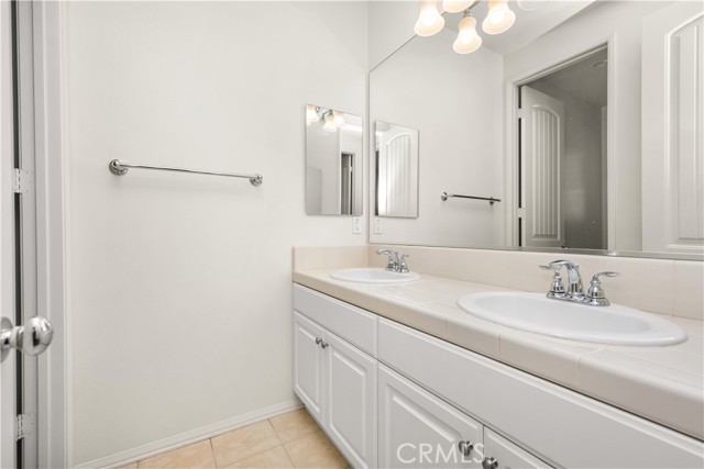 Detail Gallery Image 14 of 31 For 19946 Giovanni Ct, Yorba Linda,  CA 92886 - 3 Beds | 2/1 Baths