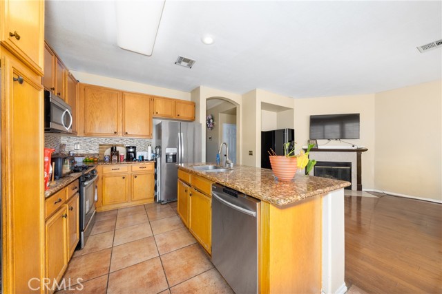 Detail Gallery Image 19 of 34 For 2627 S Carl Pl, San Bernardino,  CA 92408 - 4 Beds | 2/1 Baths