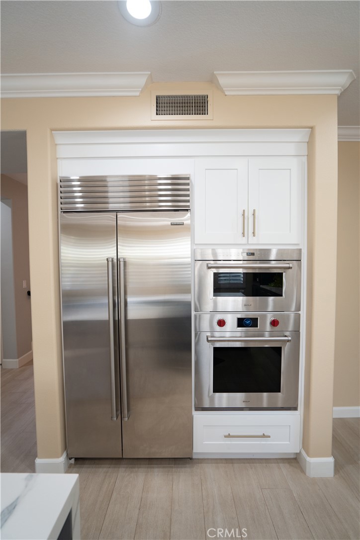 MLS #OC25270307 image #7