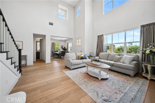5313 Newbury, Yorba Linda CA: https://media.crmls.org/medias/9f53ba20-c474-415c-a325-f164b9e3ee5b.jpg