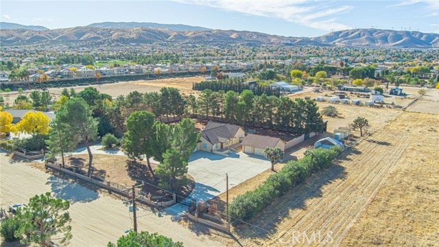 Detail Gallery Image 64 of 74 For 40909 36th St, Palmdale,  CA 93551 - 4 Beds | 3 Baths