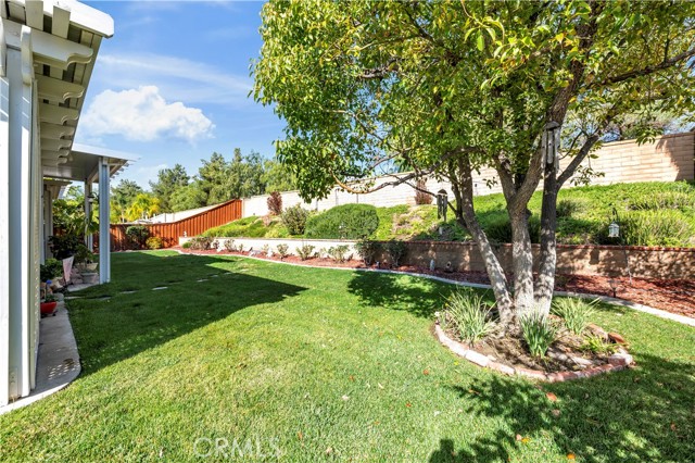 Detail Gallery Image 24 of 44 For 23832 Barberry, Murrieta,  CA 92562 - 3 Beds | 3 Baths