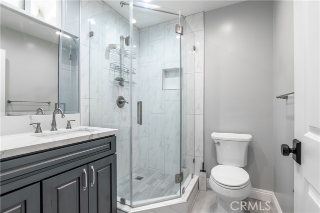 5274 Crebs Avenue, Tarzana CA: https://media.crmls.org/medias/9f54ff1a-28b0-47c7-84c8-d06cbcf9e191.jpg