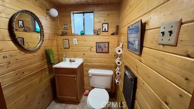 https://media.crmls.org/medias/9f55870d-f0b6-40b5-b3f3-569440058f1d.jpg?preset=X-Large
