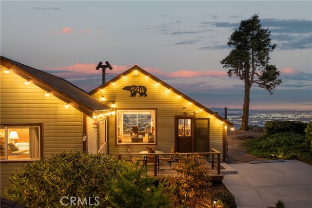 24187 Rockview, Crestline, CA 92325