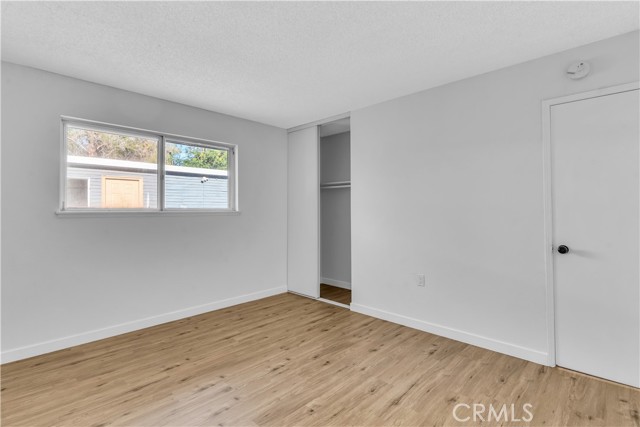 Detail Gallery Image 12 of 16 For 14147 Arrowhead Dr, Victorville,  CA 92395 - 4 Beds | 2 Baths