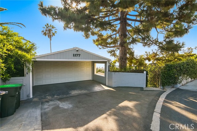 Detail Gallery Image 37 of 46 For 1177 Temple Hills, Laguna Beach,  CA 92651 - 4 Beds | 3 Baths