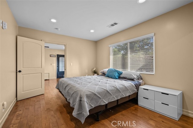 8817 Louise Avenue, Sherwood Forest CA: https://media.crmls.org/medias/9f568481-b517-43b9-b286-f4e4d1a4bc13.jpg