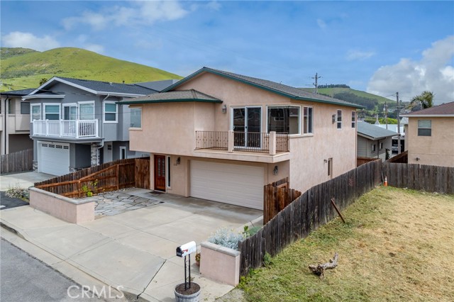 Detail Gallery Image 4 of 44 For 320 Sicily St, Morro Bay,  CA 93442 - 3 Beds | 2/1 Baths